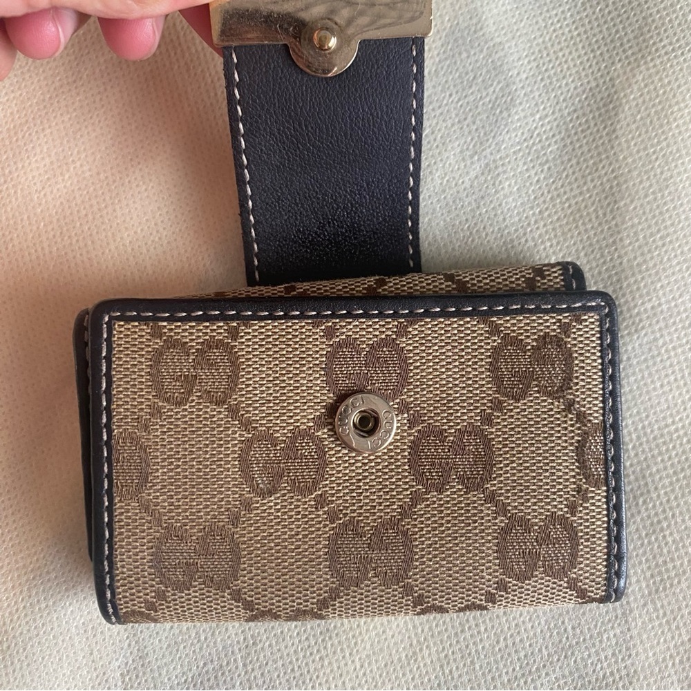 Authentic Gucci key holder - Picture 6 of 14